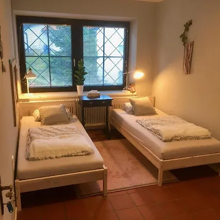 Hello. Διαμέρισμα *